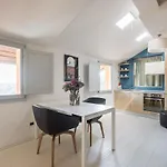 Διαμέρισμα Urbanicooh Azzoguidi - Torre Asinelli View