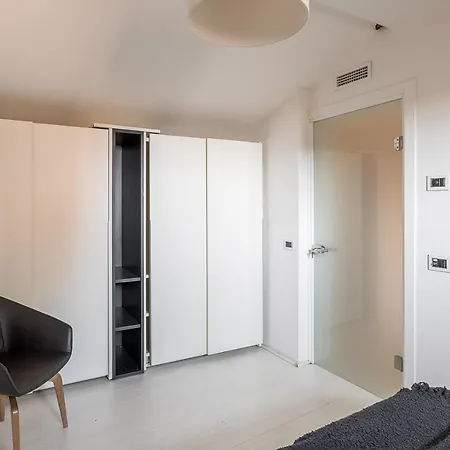 Urbanicooh Azzoguidi - Torre Asinelli View * Bolonia