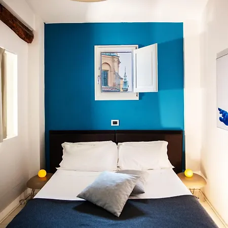 Urbanicooh Azzoguidi - Torre Asinelli View *